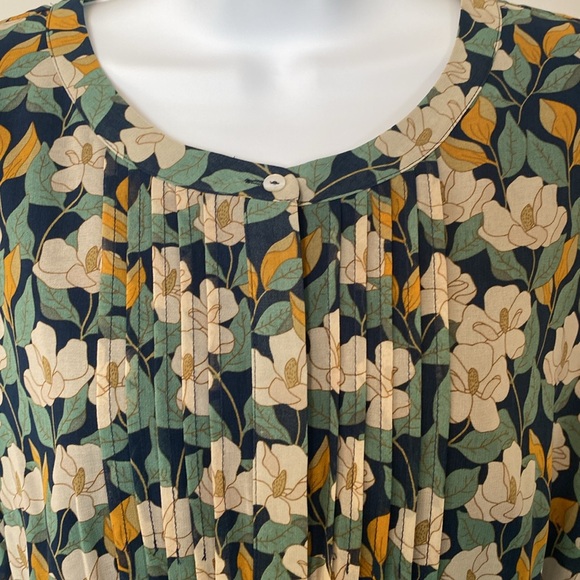 Stitch Fix fall colors navy, green, hints of gold and medium brown tones. NWT - Picture 3 of 10